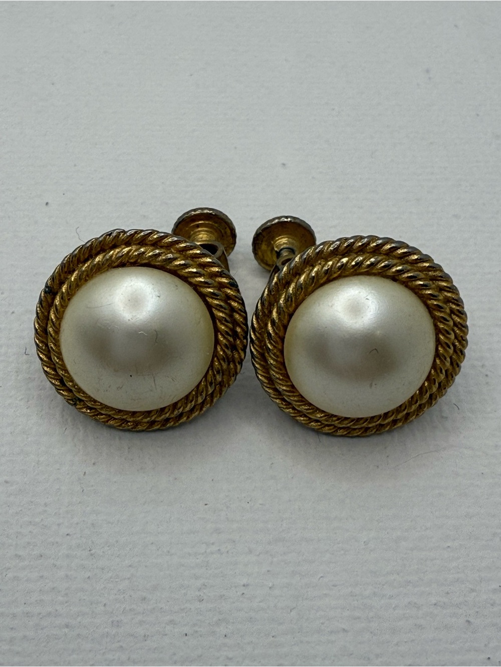 Vintage Richelieu Faux Pearl Gold Tone Screw Back Earrings